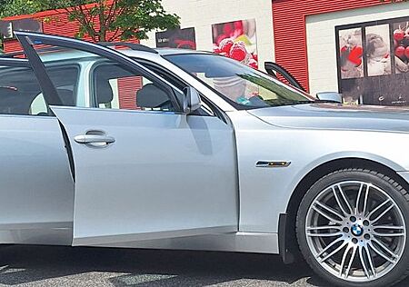 BMW 523i touring -