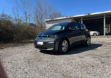 BMW i3 (120 Ah), WP, Navi, Shz, Klima, PDC, LED, Gar