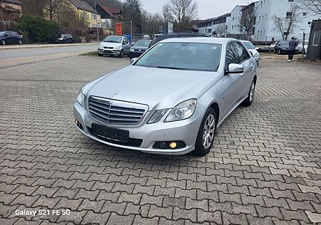 Mercedes-Benz E 220 CDI BlueEFFICIENCY