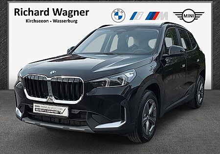 BMW X1 sDrive18i RFK LEDER AdaptivLED Wireless Charg