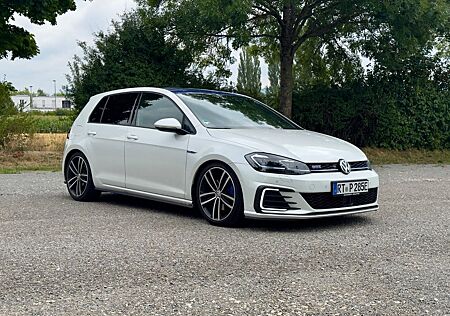 VW Golf Volkswagen 7 GTE Edition 193/200