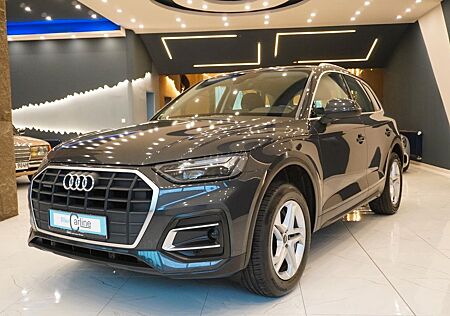Audi Q5 40 TDI quattro/AHK+Kamera+Tempo+TWA+Navi