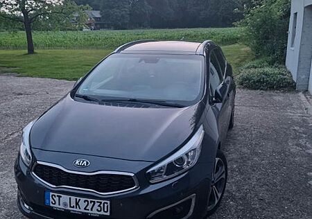 Kia Cee'd Sportswagon 1.6 CRDi DCT Spirit Sports...