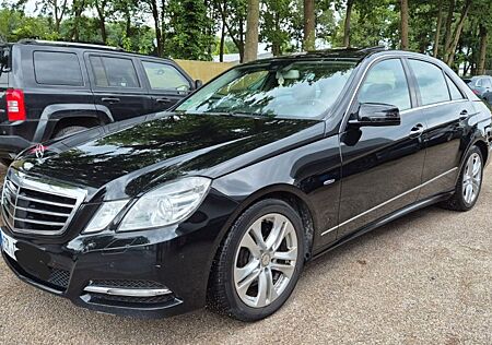 Mercedes-Benz E 300 CDI AVANTGARDE - Motor neu Generalüberholt