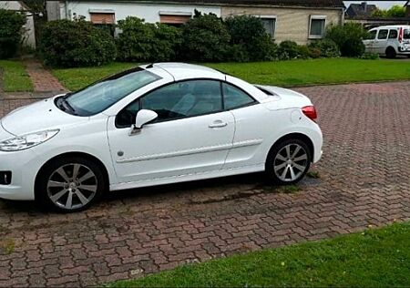 Peugeot 207 CC Roland Garros 120 Automatik Roland Garros