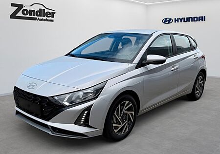 Hyundai i20 Trend / Automatik / Navi