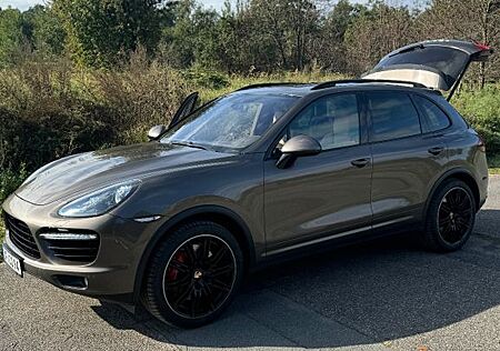 Porsche Cayenne gebraucht kaufen Porsche Cayenne Turbo 4,8 V8 / Voll und selten