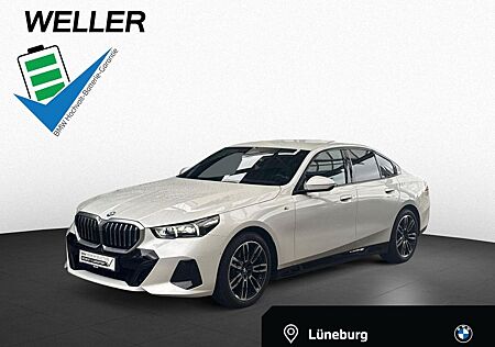 BMW 520i M Sport LiCoPro PA+ DA+ HiFi ad. LED Memory