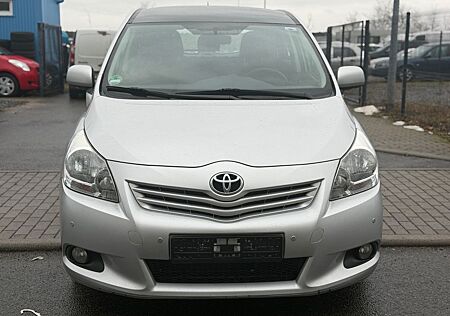 Toyota Verso 2.0l D-4D Edition "2. Hand"HU-AU 06/26 "