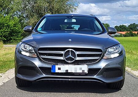 Mercedes-Benz C 180 T AVANTGARDE + unfallfrei + 2. Hand
