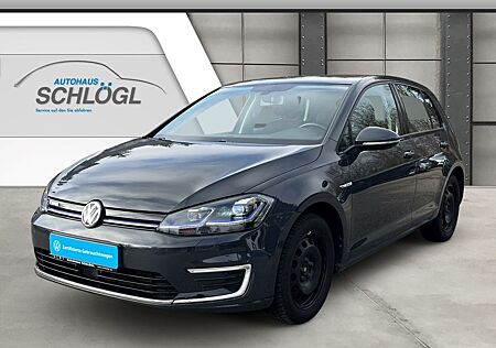 VW Golf Volkswagen e- Navi Soundsystem LED Sperrdiff. Apple Car