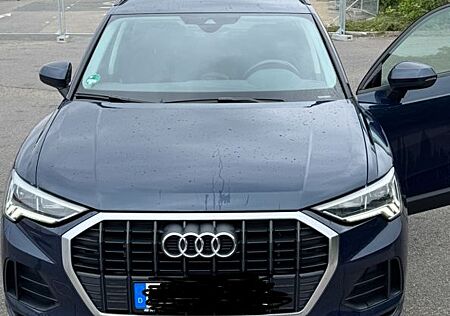 Audi Q3 35 TFSI S tronic -
