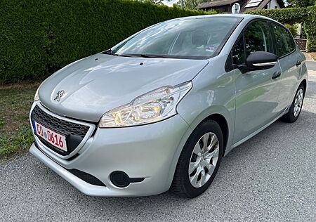 Peugeot 208 Access Video anschauen TüV etc