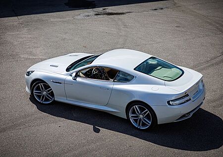 Aston Martin DB9 6.0 Coupe - V12 - NEU