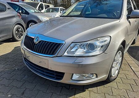 Skoda Octavia 2.0 TDI DSG Elegance Combi