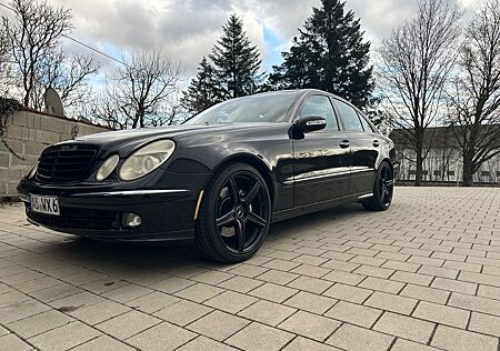 Mercedes-Benz E 200 KOMPRESSOR AVANTGARDE Avantgarde