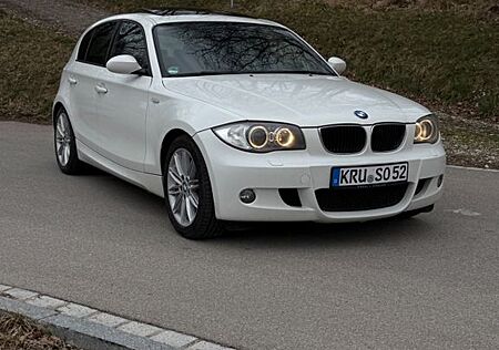 BMW 120d E87 LCI Mpaket Xenon Schiebedach 8Fach