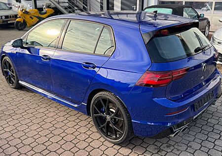 VW Golf Volkswagen 8 Lim. R 4Motion Navi LED Harmann-Kardon