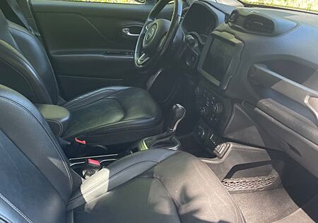 Jeep Renegade 1.4 MultiAir 125kW B Limited 4x4 Au...