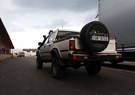 Toyota Hilux 2,4 WD 4X4 1997