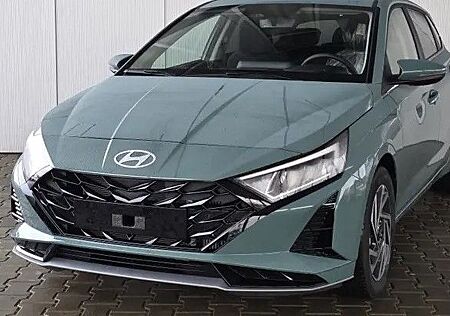 Hyundai i20 GO Plus 1.0 T-GDI 6MT 100 PS / Sitz + Lenkra