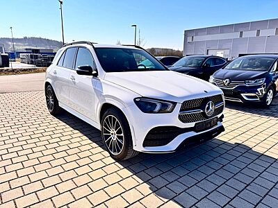 Mercedes-Benz 300 d 4Matic AMG SPORT PAKET AHK/8-FACH BEREIFT