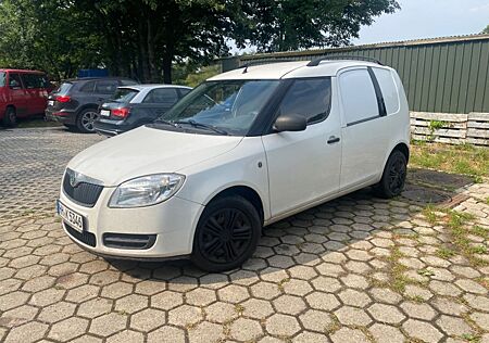 Skoda Praktik