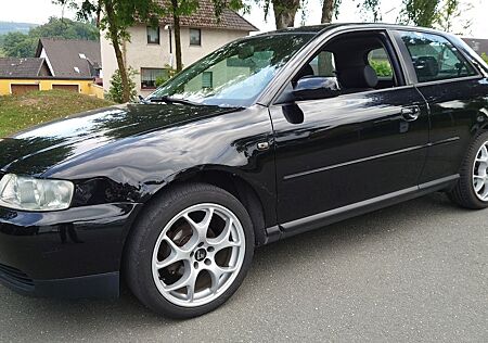 Audi A3 1.6 Attraction Attraction