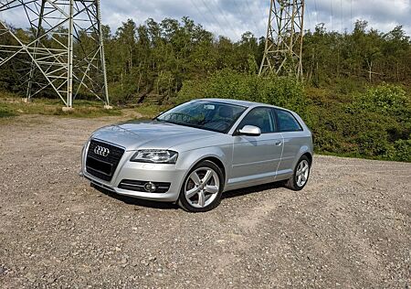 Audi A3 1.2 TFSI Ambition~Lichtpaket (LED)~Kette neu