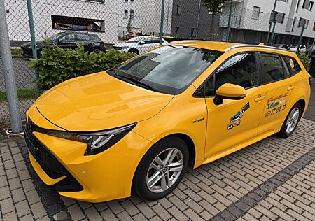 Toyota Corolla 1,8 Hybrid Business Edition Tour Taxi
