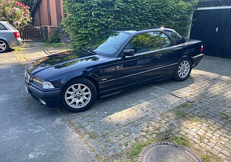 BMW 328i Cabrio Sport Edition M-Paket