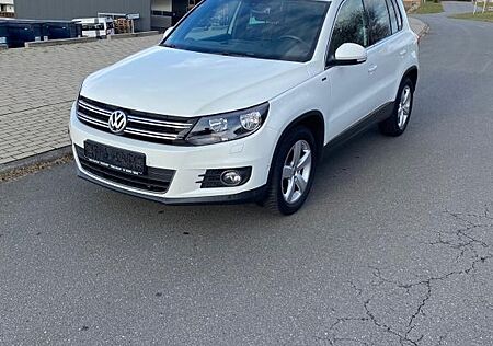 VW Tiguan Volkswagen 1.4 TSI DSG BMT Sport & Style Sport &...