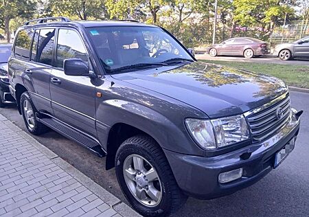 Toyota Land Cruiser 100 TD Executive