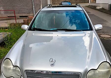 Mercedes-Benz C 180 T CLASSIC Classic