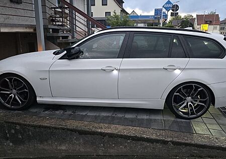 BMW 318d Touring -