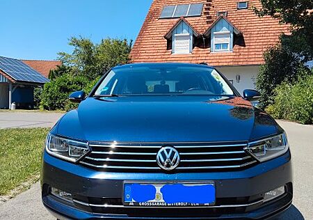 VW Passat Variant Volkswagen 2.0 TDI Comfortline Variant C...