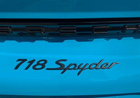 Porsche Boxster 718er Spyder - MIAMIBLAU - 918er-Sitze - BOSE