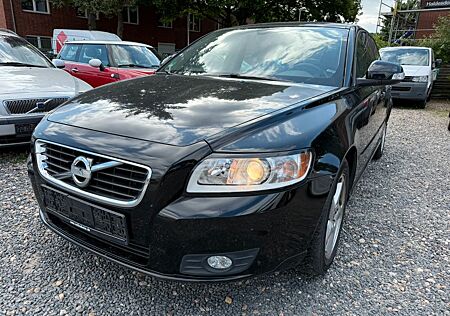 Volvo V50 D2