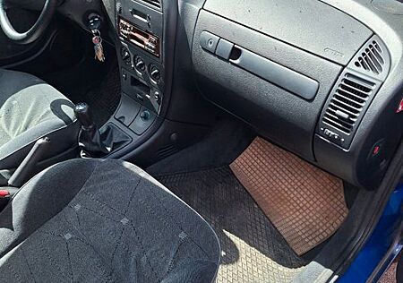 Citroën Xsara 1.6 16V SX SX