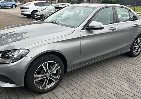 Mercedes-Benz C 200 ELEGANCE