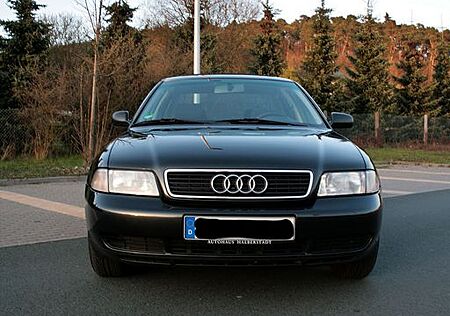 Audi A4 B5 1.6 - kein Tüv / wenig gefahren