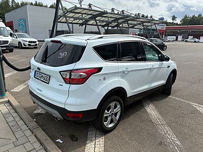 Ford Kuga 2,0 TDCi 4x4 110kW Vignale PowerShift V...