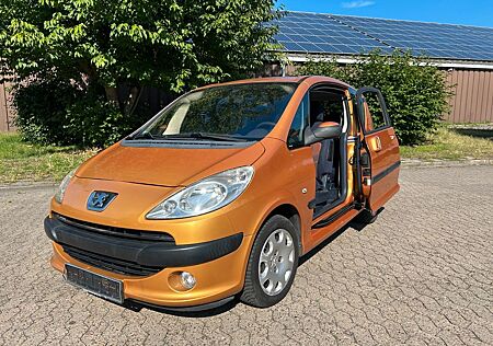 Peugeot 1007 "Premium" Schiebetüren Klima TÜV
