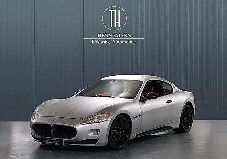 Maserati GranTurismo 4.7 V8 S*MC Sport Line*Carbon*BOSE*
