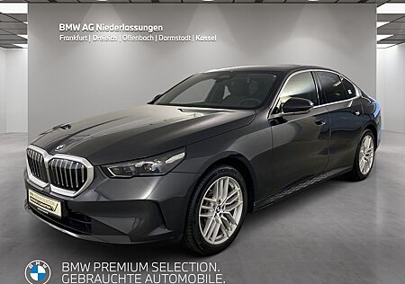 BMW 520d Standheizung Driv.Assist+ LiveCockpitProf