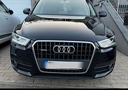 Audi Q3 2.0 TFSI quattro -