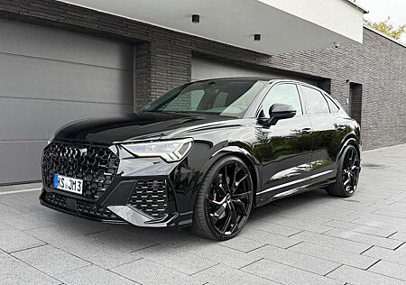 Audi RS Q3 RSQ3 quattro Matrix B&O AHK 22'' RS Sportsitze