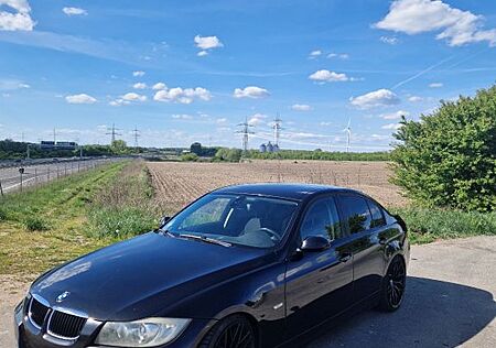 BMW 320d E90 | KW Fahrwerk + AEZ 19 Zoll Reifen