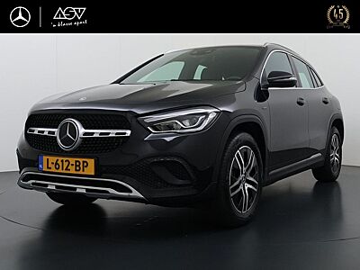 Mercedes-Benz GLA 250 e Luxury Business Solution | AHK | Sfeer