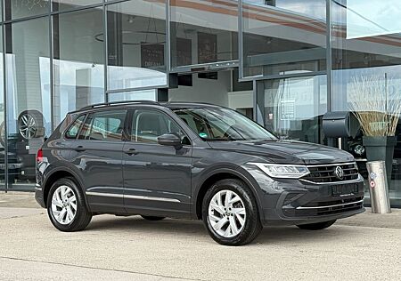 VW Tiguan Volkswagen Life 4Motion/ACC/AHK/LKHZ/SHZ/CarPlay